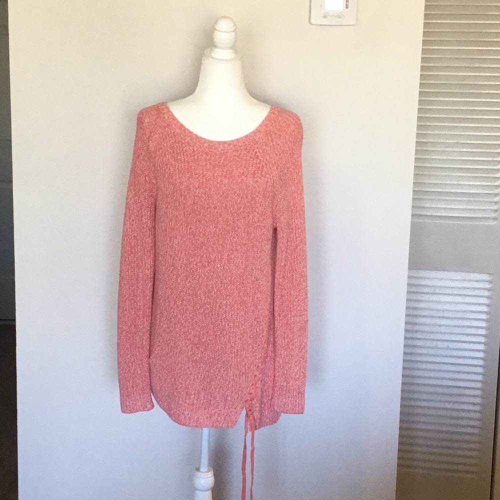 Women's Pink Knit Sweater - Classic Crewneck